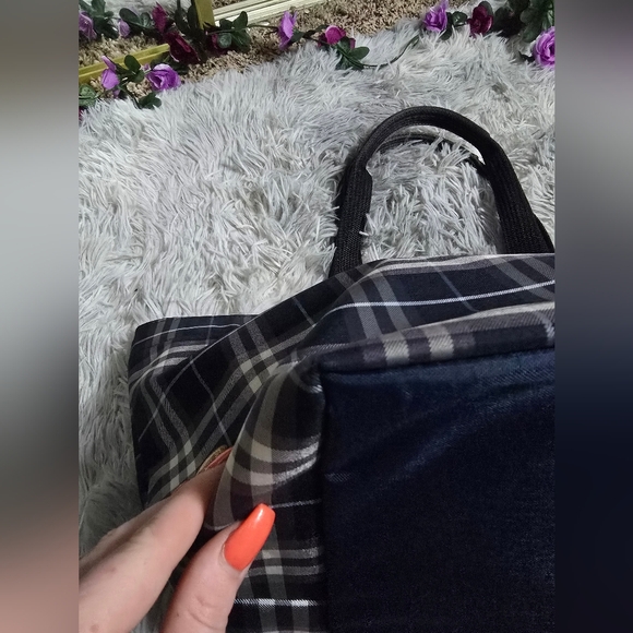 Burberrys Blue Label Blue & White House Check Tote (EUC)(COA) - Picture 14 of 14